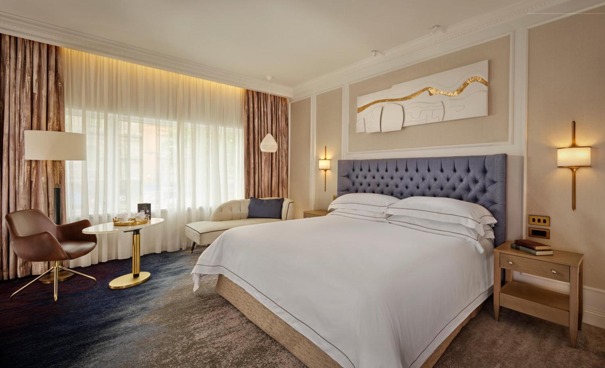 The College Green Dublin Hotel, Autograph Collection Экстерьер фото