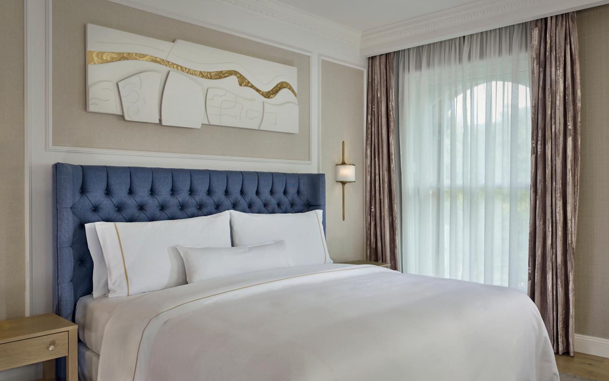 The College Green Dublin Hotel, Autograph Collection Экстерьер фото