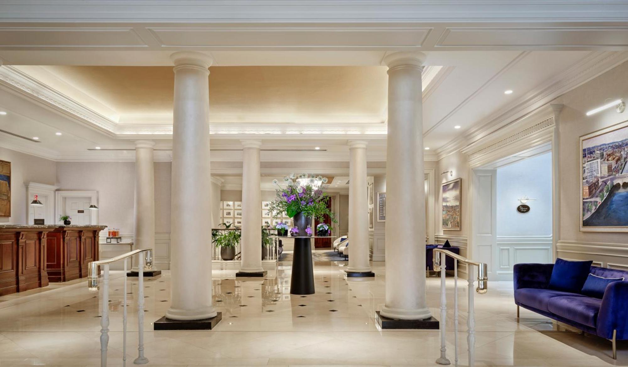 The College Green Dublin Hotel, Autograph Collection Экстерьер фото